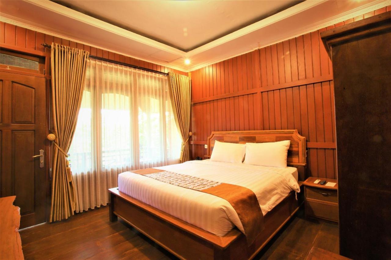 Kasuari Exotic Resort Magelang Exterior photo